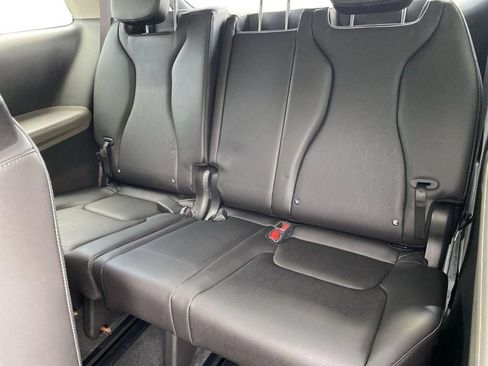 New 2026 Kia Carnival FWD image 25
