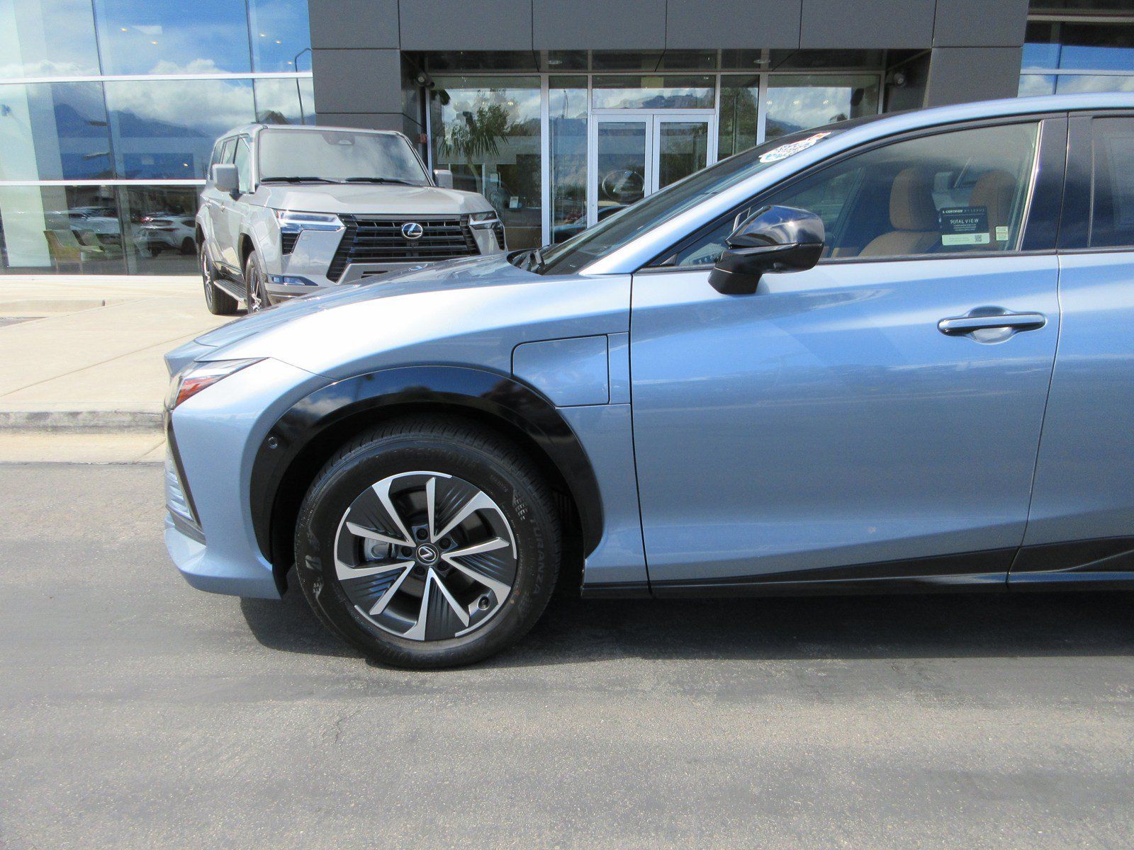 Used 2023 Lexus RZ 450e Premium w/ Technology Package AWD/4WD image 2