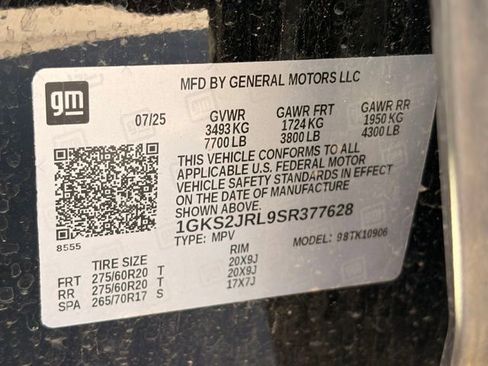 Used 2025 GMC Yukon XL Denali AWD/4WD image 26