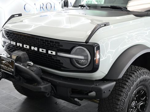 Used 2021 Ford Bronco Wildtrak image 7