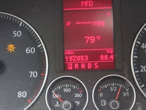 Used 2009 Volkswagen Jetta SE FWD image 9