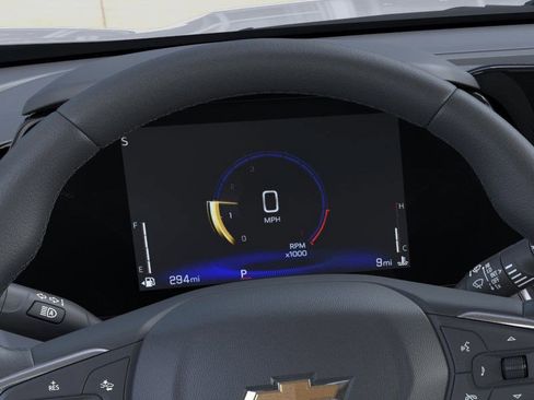 New 2026 Chevrolet Trax LT w/ Sunroof Package image 18