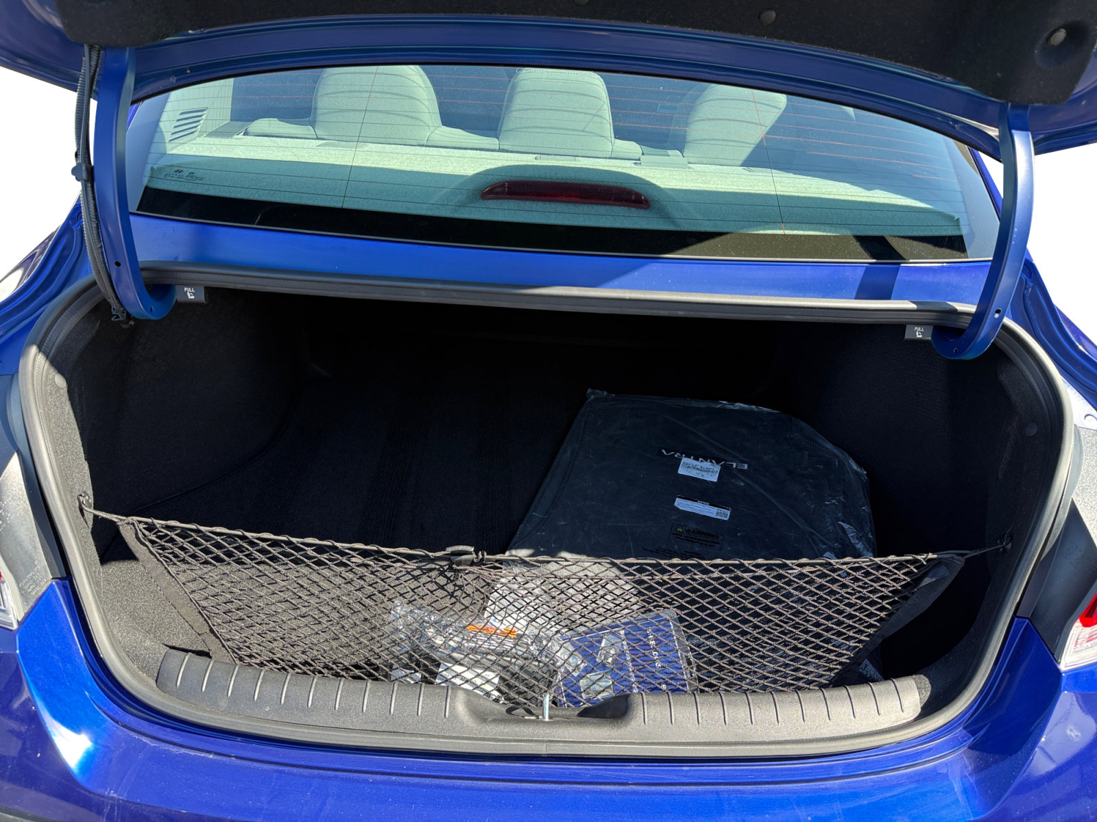 Certified 2025 Hyundai Elantra Sport FWD image 17