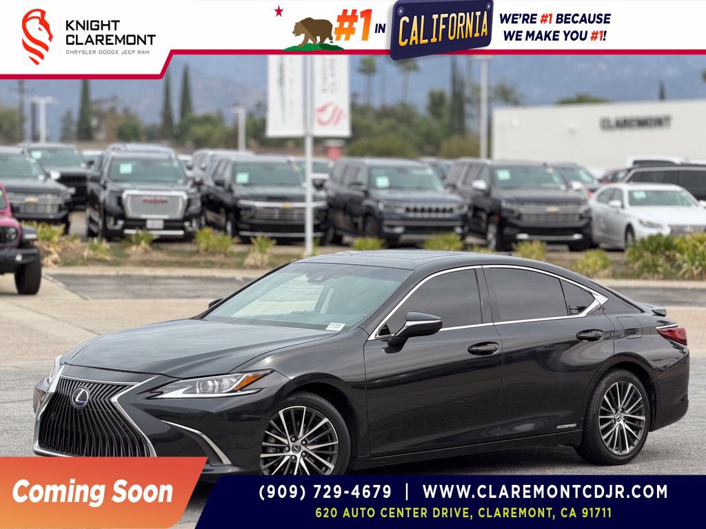 Used 2022 Lexus ES 300h w/ Premium Package FWD image 1