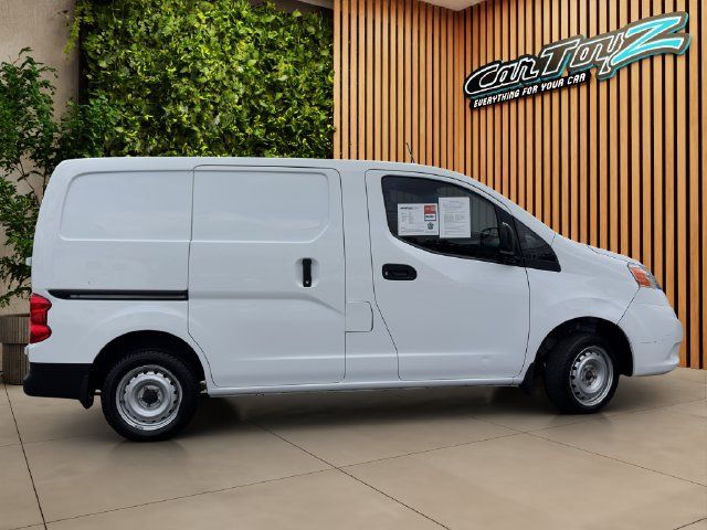 Used 2021 Nissan NV200 S FWD image 21