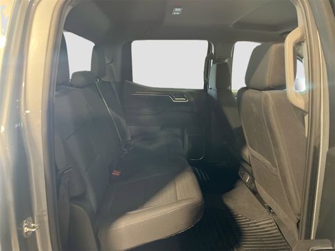 Used 2025 Chevrolet Silverado 1500 LT image 28