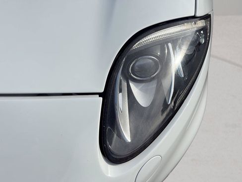 Used 2015 Jaguar XK Convertible RWD image 47