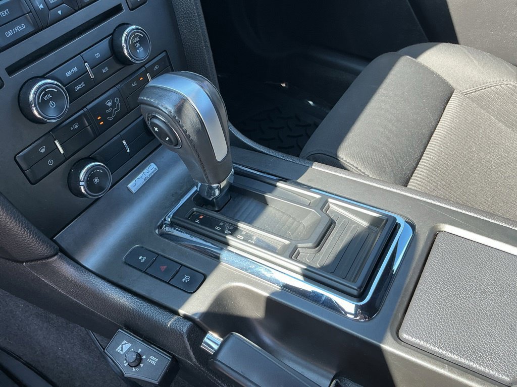 Used 2013 Ford Mustang GT RWD image 14