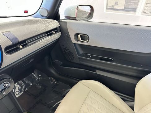 Certified 2025 MINI Cooper S image 23