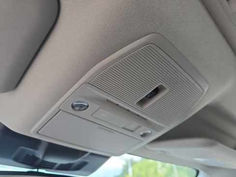 New 2026 Nissan Sentra SV w/ SV Convenience Package FWD image 27