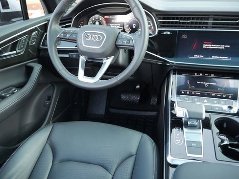 Used 2025 Audi Q7 3.0T Premium Plus image 36