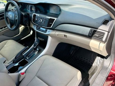 Used 2015 Honda Accord LX image 26