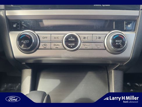 Used 2017 Subaru Outback 2.5i Limited image 31