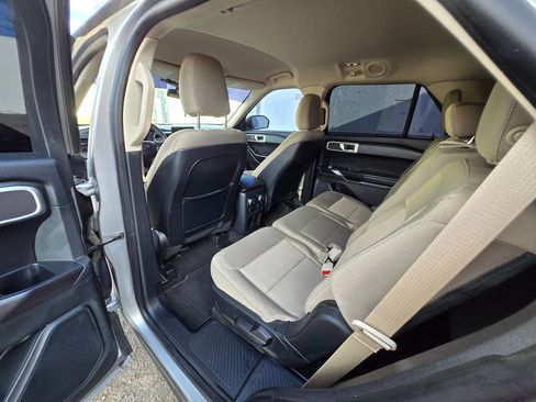 Used 2020 Ford Explorer 4WD image 24