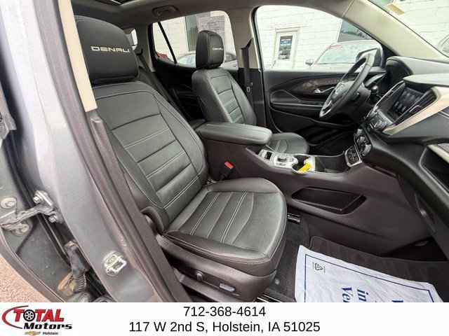 Certified 2024 GMC Terrain Denali w/ Denali Premium Package AWD/4WD image 14