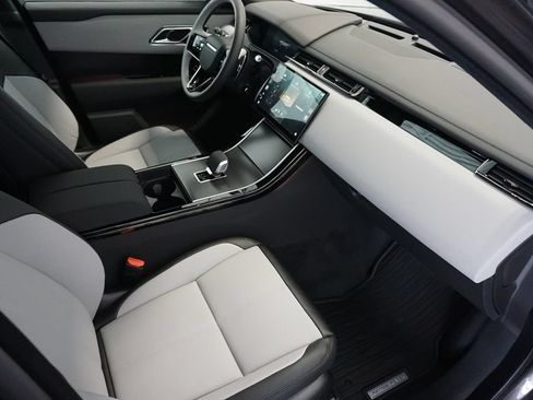 New 2026 Land Rover Range Rover Velar Dynamic SE AWD/4WD image 22