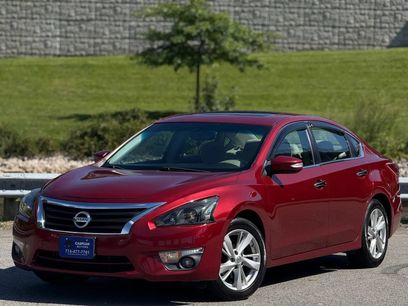 Used 2013 Nissan Altima 2.5 SV w/ 2.5SV Convenience Pkg
