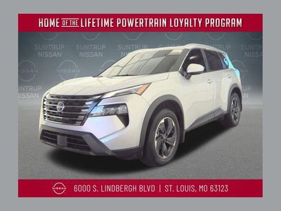 Used 2025 Nissan Rogue SV w/ SV Premium Package