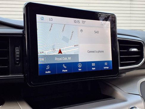 Used 2023 Ford Explorer XLT w/ Equipment Group 202A image 13