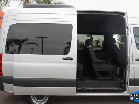 Used 2024 Mercedes-Benz Sprinter 2500 image 26