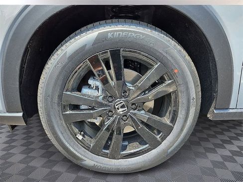 New 2026 Honda HR-V Sport image 5