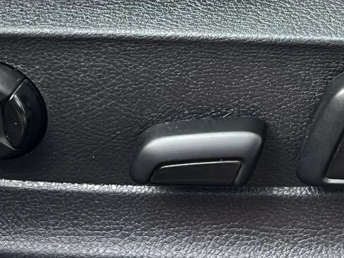 Used 2014 Volkswagen Passat TDI SE FWD image 42