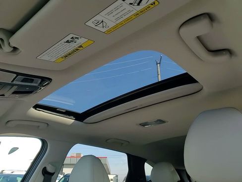 Used 2023 Hyundai Tucson SEL w/ Convenience Package image 13