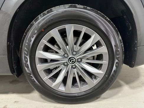 Certified 2025 MAZDA CX-90 3.3 Turbo w/ Preferred Package image 23