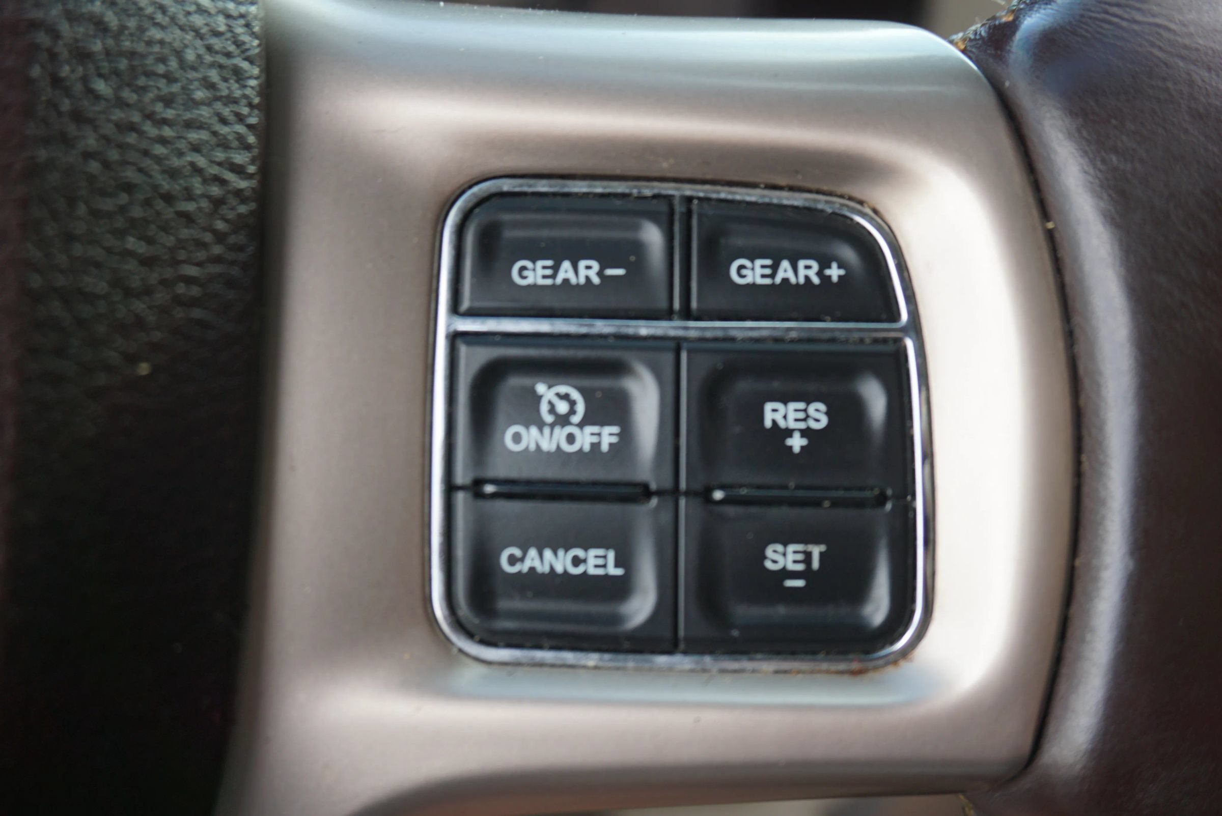 Used 2016 RAM 1500 Laramie Longhorn w/ Convenience Group AWD/4WD image 30