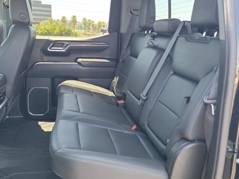 Used 2023 Chevrolet Silverado 1500 LTZ w/ Technology Package AWD/4WD image 24