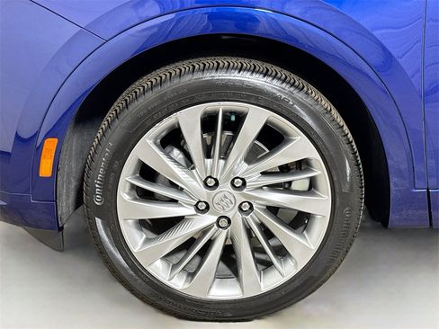 Certified 2024 Buick Envision Avenir image 31