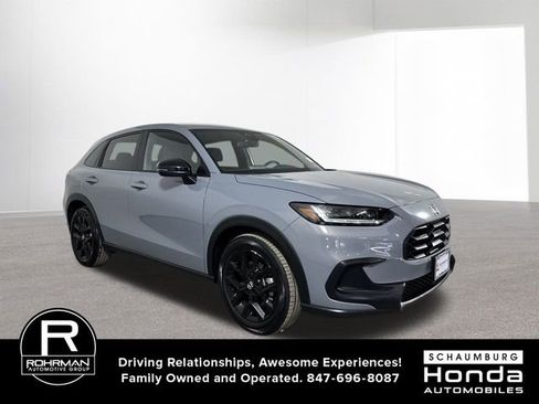 Used 2023 Honda HR-V Sport image 3