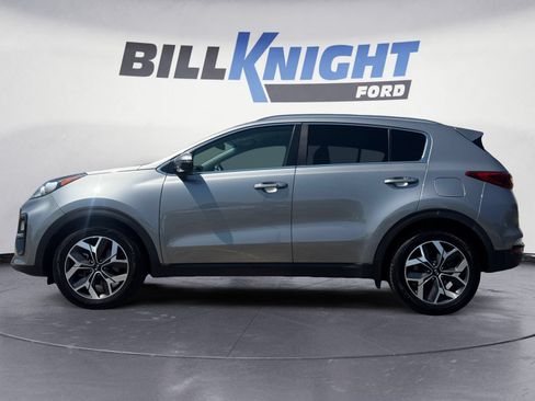 Used 2021 Kia Sportage EX FWD image 2