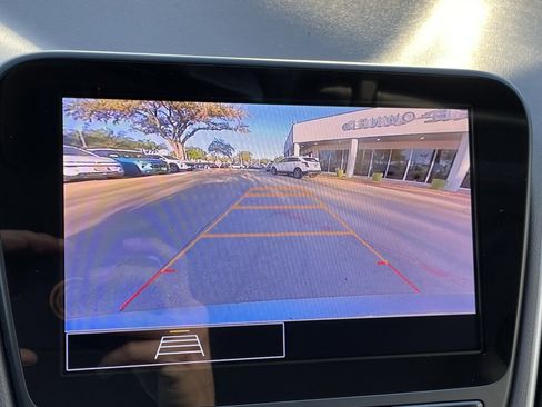 Used 2024 Chevrolet Malibu LT image 18