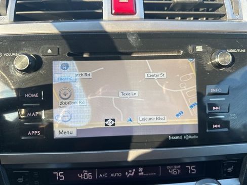 Used 2016 Subaru Outback 2.5i Limited image 17