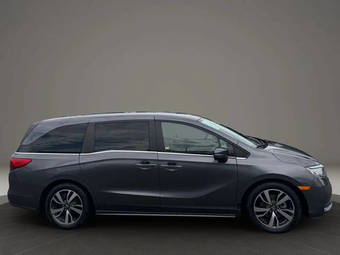 Used 2022 Honda Odyssey Touring image 6