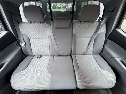 Used 2015 Toyota Tacoma 4x4 Double Cab w/ SR5 Package image 15