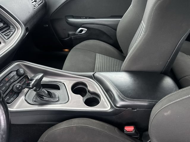 Used 2022 Dodge Challenger GT RWD image 22