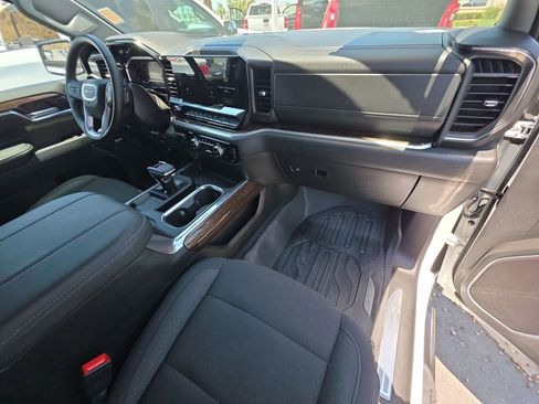 Used 2025 GMC Sierra 1500 Elevation w/ Preferred Package RWD image 30