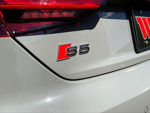 Used 2021 Audi S5 Premium w/ Convenience Package AWD/4WD image 24