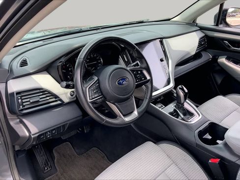 Used 2023 Subaru Outback Premium AWD/4WD image 17