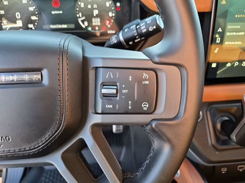 Used 2024 Land Rover Defender 130 X image 35