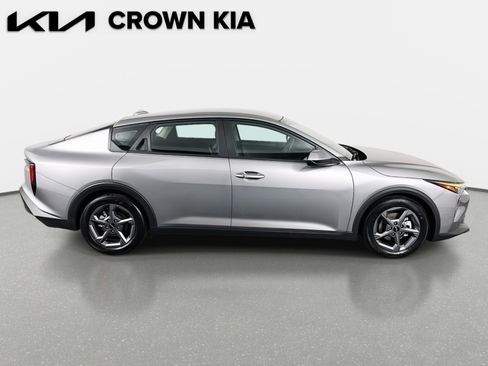 Certified 2025 Kia K4 LXS image 4