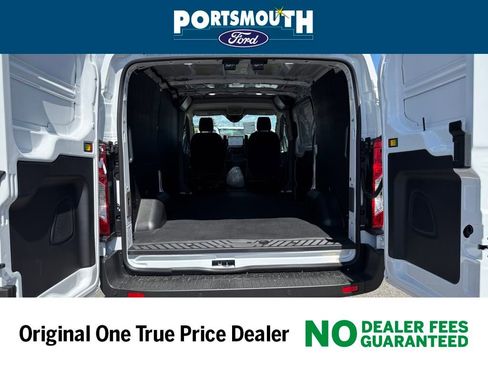 New 2025 Ford Transit 250 Low Roof AWD w/ Exterior Upgrade Package image 10