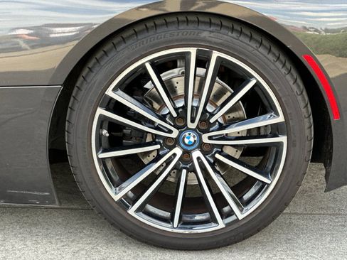 Used 2019 BMW i8 Coupe image 19