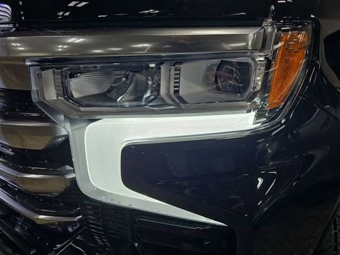 New 2026 Chevrolet Silverado 1500 High Country AWD/4WD image 34