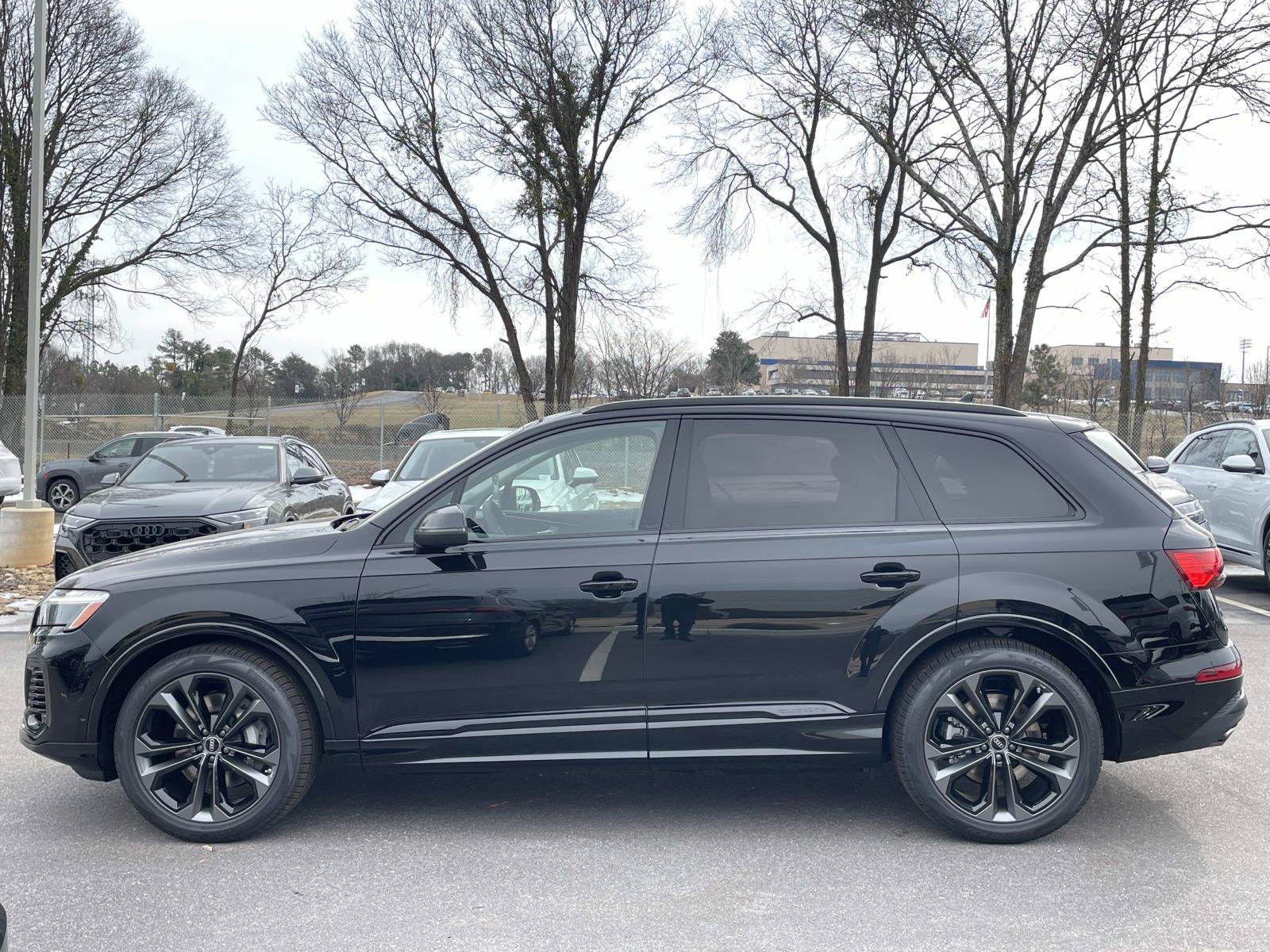 New 2026 Audi Q7 3.0T Premium Plus AWD/4WD image 4