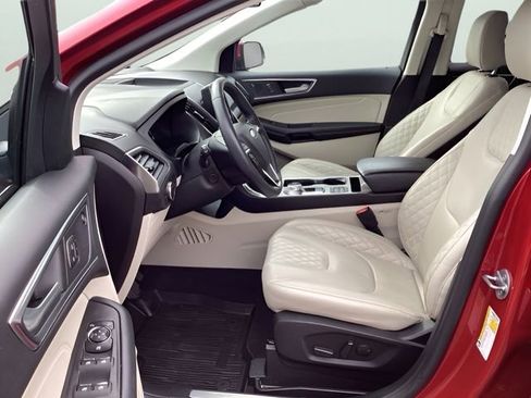 Used 2024 Ford Edge Titanium w/ Titanium Elite Package AWD/4WD image 12