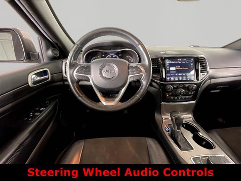 Used 2019 Jeep Grand Cherokee Altitude AWD/4WD image 8
