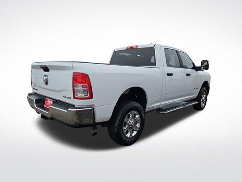 Used 2024 RAM 2500 Big Horn AWD/4WD image 9